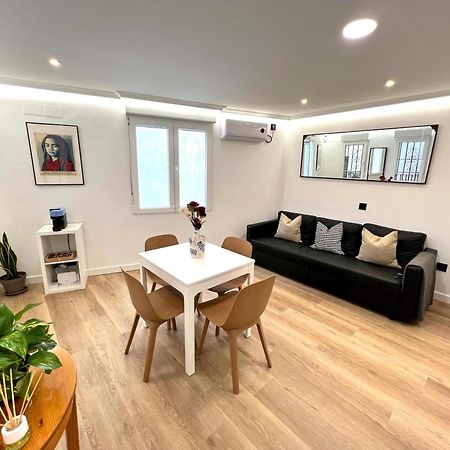 Apartment In The Heart Of Madrid-Piso En Malasana Exterior photo